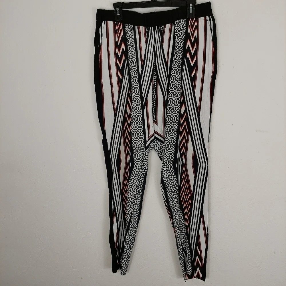 Bardot women geometric